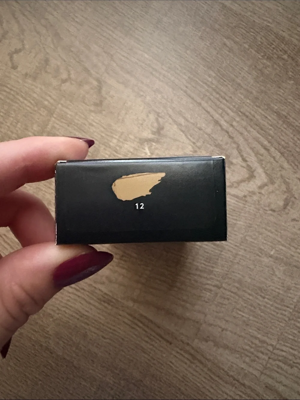 Fenty Beauty Eaze Drop Blurring Skin Tint - Beige